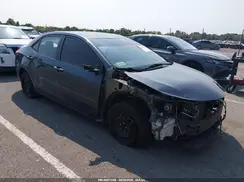 2T1BURHE1JC110452 2018 TOYOTA COROLLA