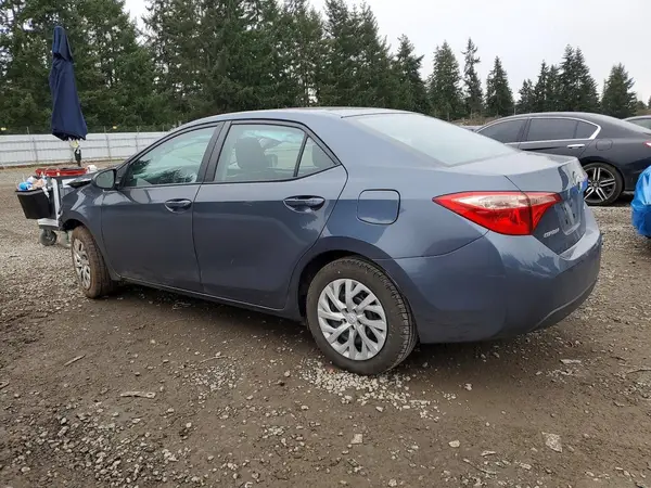 2T1BURHE1JC111407 2018 TOYOTA COROLLA - Image 2