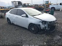 2T1BURHE1JC112301 2018 TOYOTA COROLLA