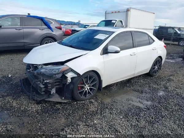2T1BURHE1JC112301 2018 TOYOTA COROLLA - Image 2