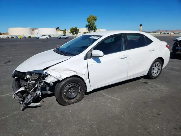 2T1BURHE1JC116333 2018 TOYOTA COROLLA - Image 1