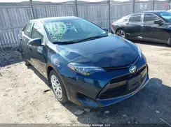 2T1BURHE1JC119457 2018 TOYOTA COROLLA