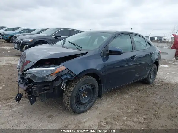2T1BURHE1JC120835 2018 TOYOTA COROLLA - Image 2