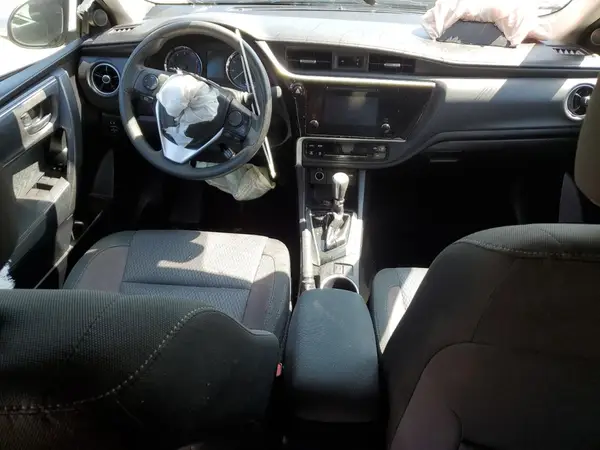 2T1BURHE1JC121953 2018 TOYOTA COROLLA - Image 8
