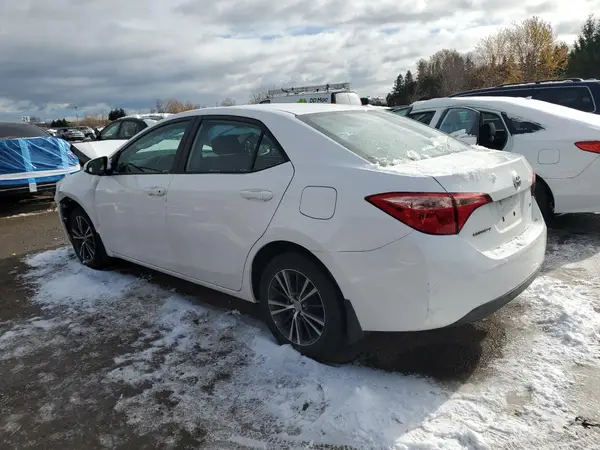 2T1BURHE1JC122584 2018 TOYOTA COROLLA - Image 2