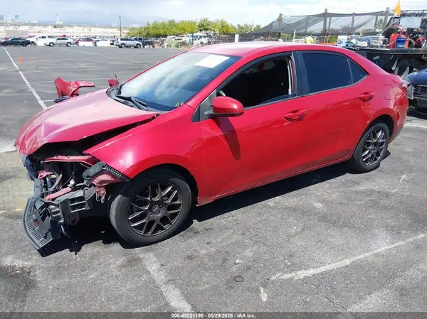 2T1BURHE1JC122598 2018 TOYOTA COROLLA - Image 2