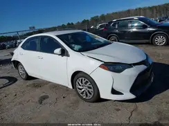 2T1BURHE1JC123850 2018 TOYOTA COROLLA