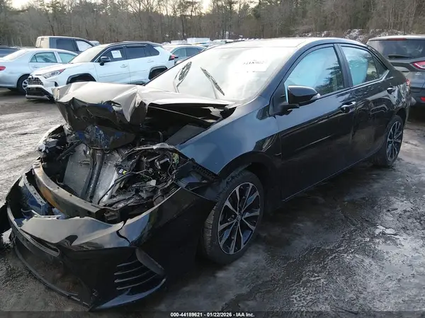 2T1BURHE1JC124786 2018 TOYOTA COROLLA - Image 2