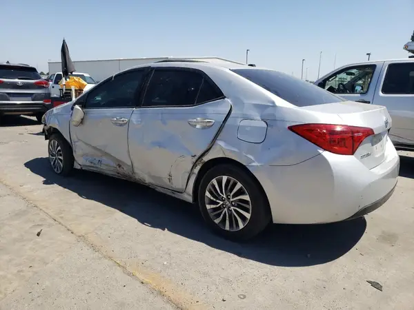 2T1BURHE1JC967192 2018 TOYOTA COROLLA - Image 2