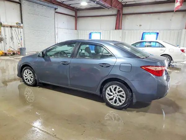 2T1BURHE1JC970433 2018 TOYOTA COROLLA - Image 2