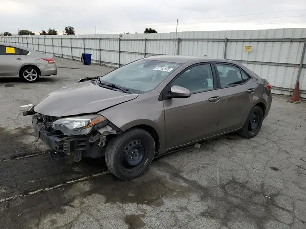 2T1BURHE1JC970769 2018 TOYOTA COROLLA - Image 1
