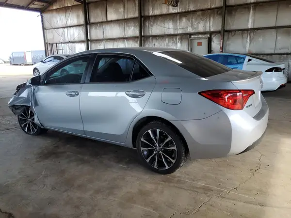 2T1BURHE1JC970884 2018 TOYOTA COROLLA - Image 2