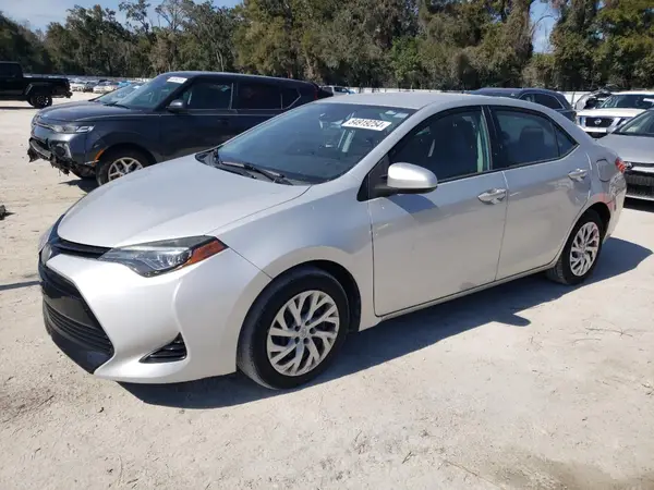 2T1BURHE1JC974997 2018 TOYOTA COROLLA - Image 1