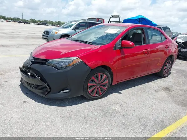 2T1BURHE1JC976376 2018 TOYOTA COROLLA - Image 2