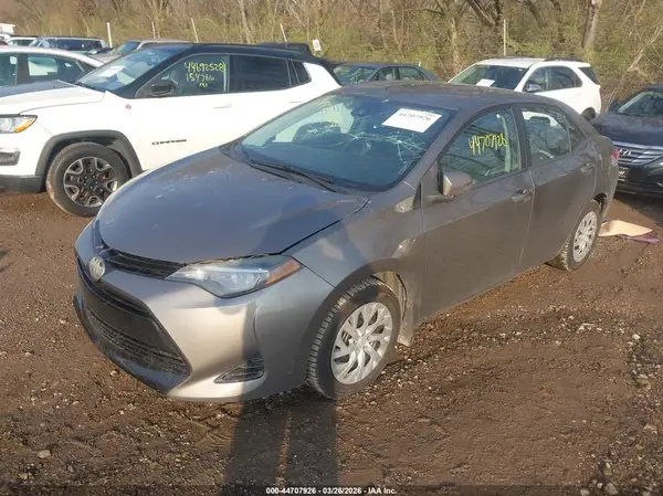 2T1BURHE1JC980282 2018 TOYOTA COROLLA - Image 2