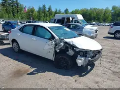 2T1BURHE1JC982145 2018 TOYOTA COROLLA