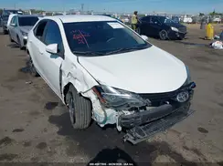 2T1BURHE1JC986261 2018 TOYOTA COROLLA