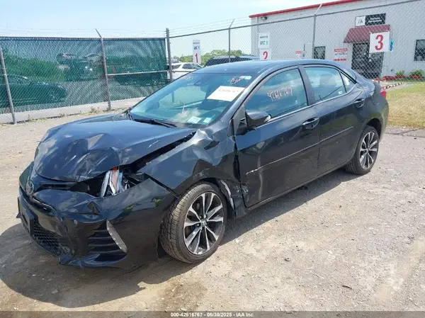 2T1BURHE1JC987118 2018 TOYOTA COROLLA - Image 2