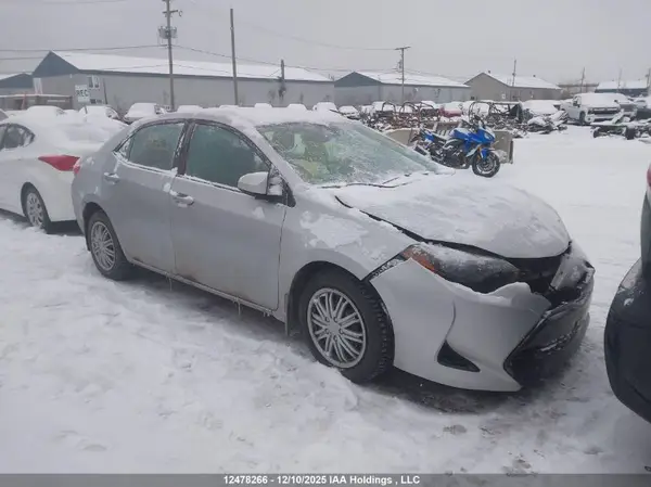 2T1BURHE1JC989290 2018 TOYOTA COROLLA - Image 1