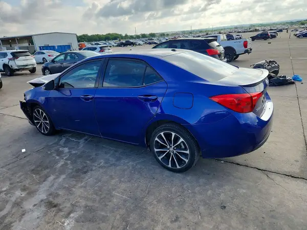2T1BURHE1JC991413 2018 TOYOTA COROLLA - Image 2