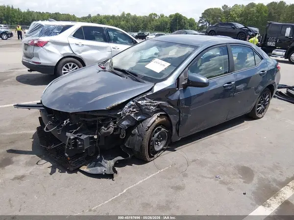 2T1BURHE1JC995543 2018 TOYOTA COROLLA - Image 2