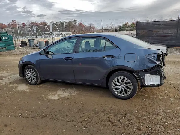 2T1BURHE1KC131772 2019 TOYOTA COROLLA - Image 2