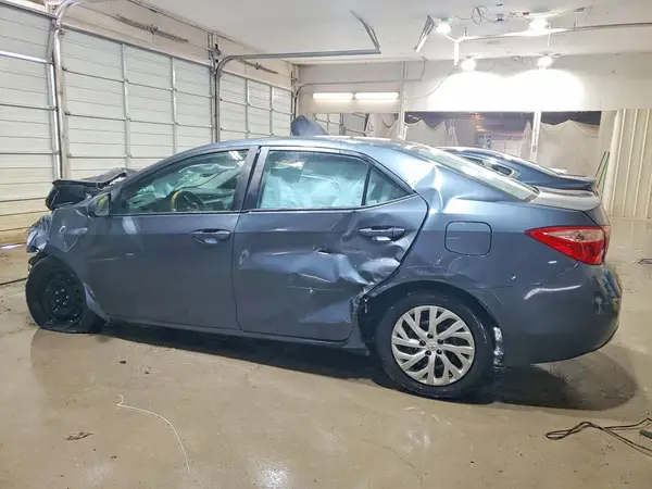 2T1BURHE1KC139824 2019 TOYOTA COROLLA - Image 2