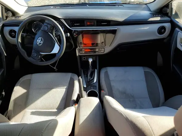 2T1BURHE1KC143209 2019 TOYOTA COROLLA - Image 8