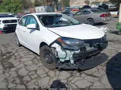 2T1BURHE1KC144960 2019 TOYOTA COROLLA