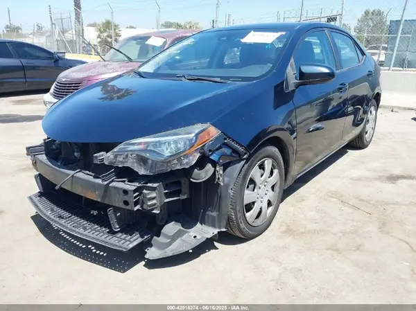 2T1BURHE1KC145915 2019 TOYOTA COROLLA - Image 2
