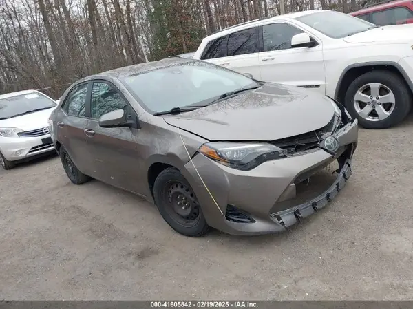 2T1BURHE1KC153948 2019 TOYOTA COROLLA - Image 1