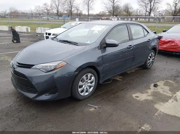2T1BURHE1KC154596 2019 TOYOTA COROLLA - Image 2
