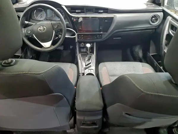 2T1BURHE1KC157983 2019 TOYOTA COROLLA - Image 8