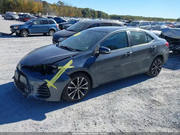 2T1BURHE1KC159653 2019 TOYOTA COROLLA - Image 2