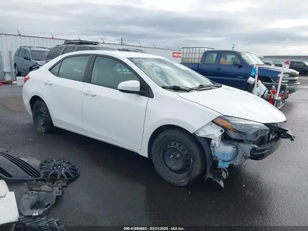 2T1BURHE1KC163721 2019 TOYOTA COROLLA - Image 1