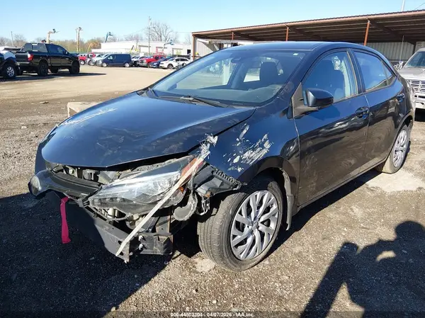 2T1BURHE1KC168076 2019 TOYOTA COROLLA - Image 2