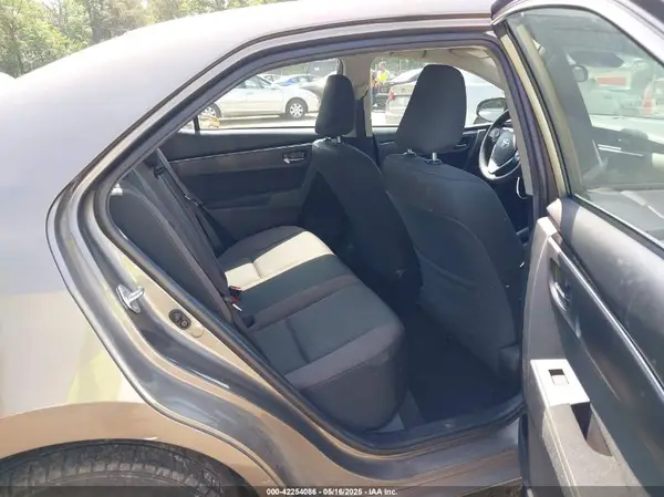 2T1BURHE1KC171012 2019 TOYOTA COROLLA - Image 8