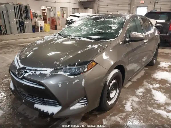 2T1BURHE1KC171494 2019 TOYOTA COROLLA - Image 2