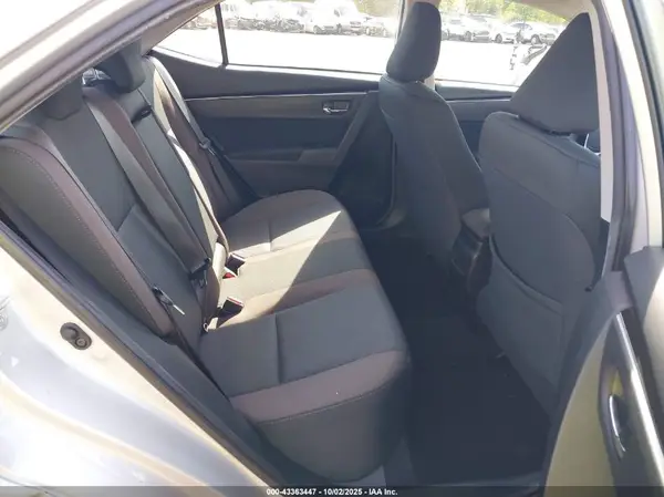 2T1BURHE1KC174640 2019 TOYOTA COROLLA - Image 8