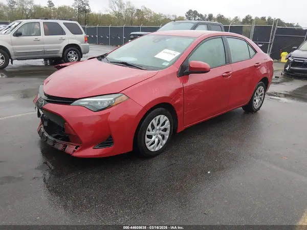 2T1BURHE1KC177702 2019 TOYOTA COROLLA - Image 2