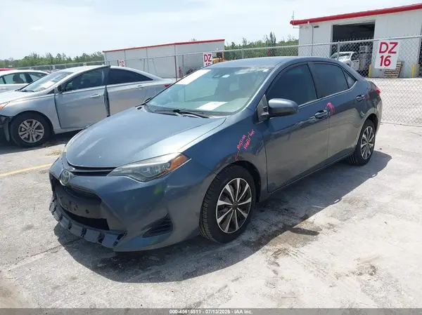 2T1BURHE1KC178543 2019 TOYOTA COROLLA - Image 2