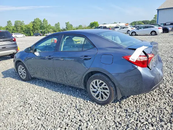 2T1BURHE1KC179434 2019 TOYOTA COROLLA - Image 2