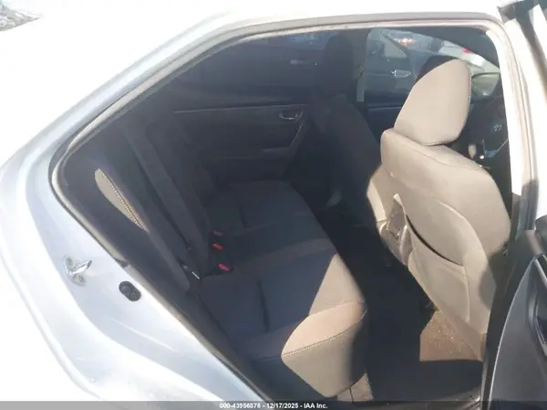 2T1BURHE1KC183824 2019 TOYOTA COROLLA - Image 8