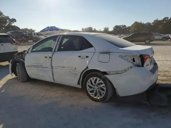2T1BURHE1KC185895 2019 TOYOTA COROLLA - Image 2