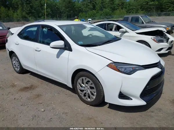 2T1BURHE1KC195164 2019 TOYOTA COROLLA - Image 1