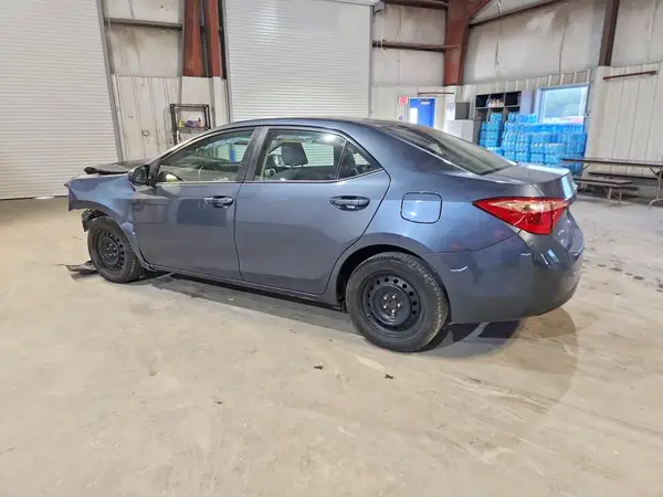 2T1BURHE1KC201657 2019 TOYOTA COROLLA - Image 2