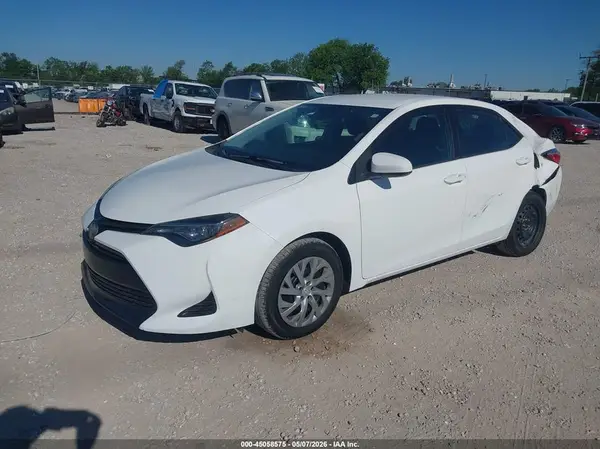 2T1BURHE1KC201951 2019 TOYOTA COROLLA - Image 2