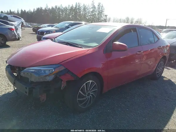 2T1BURHE1KC208043 2019 TOYOTA COROLLA - Image 2
