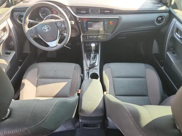 2T1BURHE1KC210116 2019 TOYOTA COROLLA - Image 8