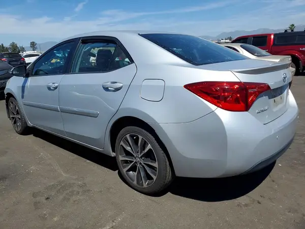 2T1BURHE1KC213145 2019 TOYOTA COROLLA - Image 2